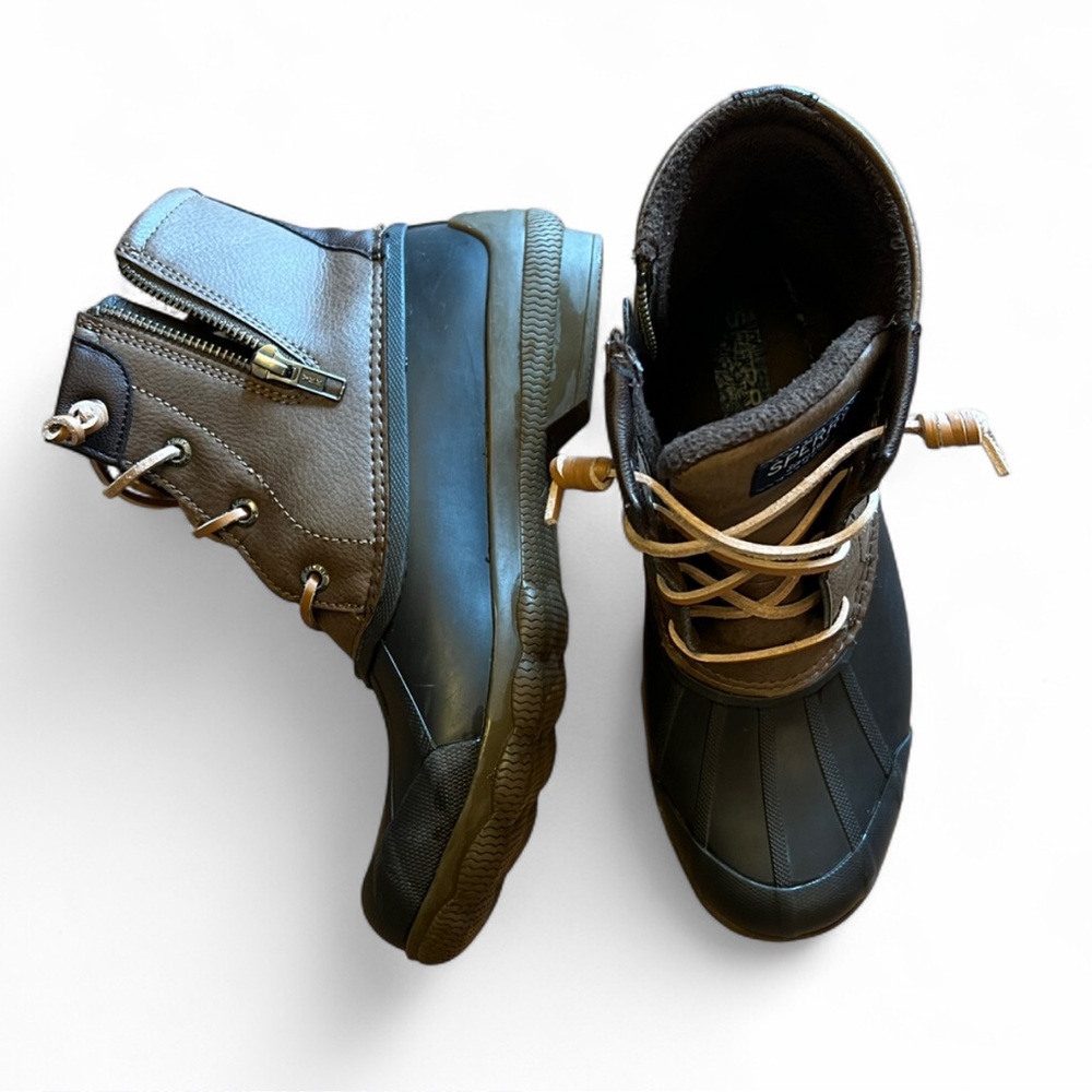 SPERRY Women's Saltwater Duck Boots 6.5